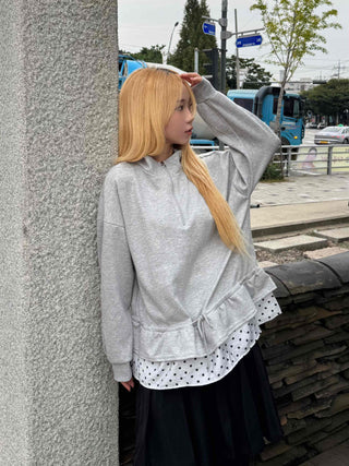 Daily Dot Frill Half-Zip Sweatshirt