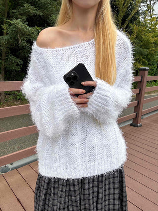 Basic Feather Off-Shoulder Knit