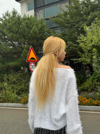 Basic Feather Off-Shoulder Knit