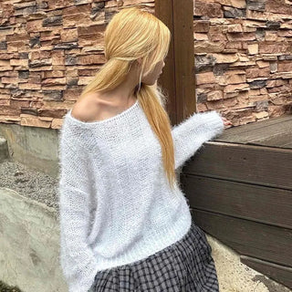 Basic Feather Off-Shoulder Knit