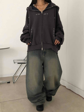 Minimal Studded Basic Zip-up Hoodie