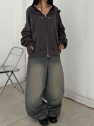 Minimal Studded Basic Zip-up Hoodie