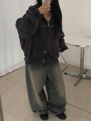 Minimal Studded Basic Zip-up Hoodie