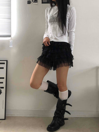 Lace frill tiered cake shorts