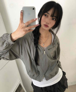 Two-way Crinkly Hooded Windbreaker