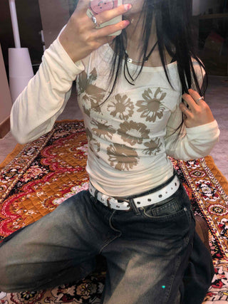 Loose Flower Round Neck Long Sleeve T-shirt