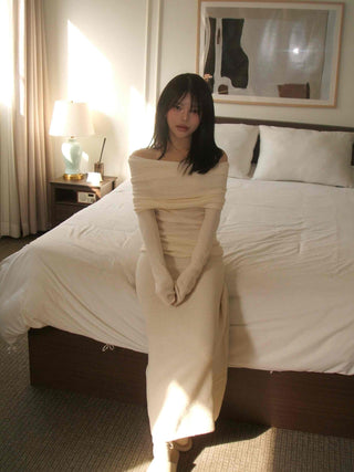 Off-shoulder Shirred Slim Fit Knit Dress
