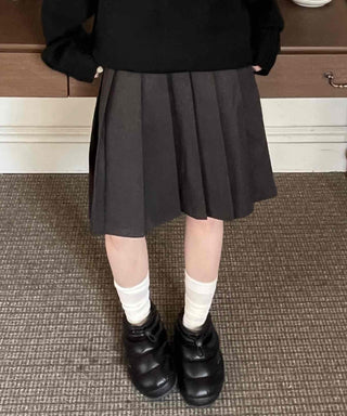 Classic Pleated Tennis Midi Skirt