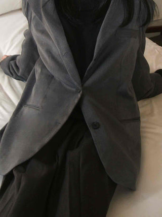 Classic single oversized tailored jacket