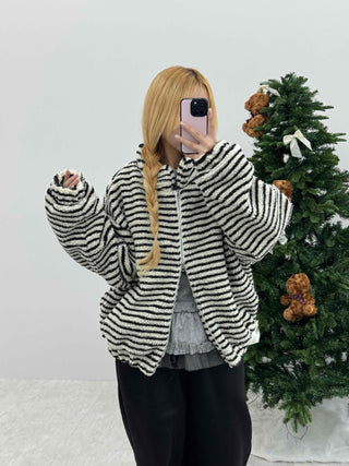 Zebra Stripe Oversized Boa Fleece Zip-up