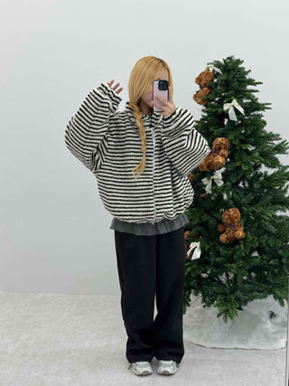 Zebra Stripe Oversized Boa Fleece Zip-up