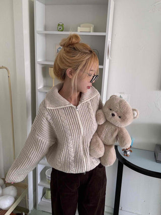 Cable Knit Crop Hooded Zip-Up Cardigan