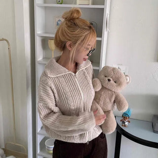 Cable Knit Crop Hooded Zip-Up Cardigan