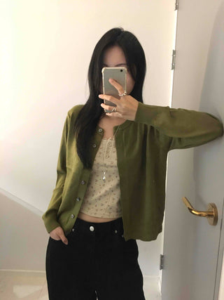Soft Snap Button Loose Fit Cable Knit Cardigan