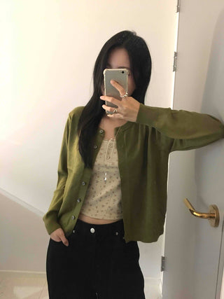 Soft Snap Button Loose Fit Cable Knit Cardigan