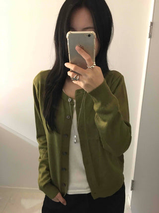 Soft Snap Button Loose Fit Cable Knit Cardigan