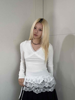Slim Ribbed Long Sleeve T-shirt with Cross Lace Point