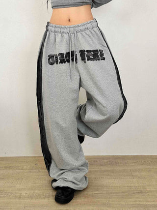 Campus Lettering Contrast Line Wide Training Pants