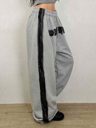 Campus Lettering Contrast Line Wide Training Pants