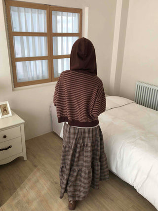 Vintage Campus Check Tiered Elastic Maxi Skirt