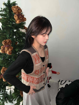 Vintage Nordic pattern knit cropped vest