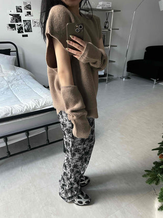 Rose Pattern Semi-Wide Elastic Waist Straight Pants