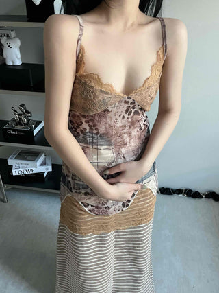 Mixed Pattern Sheer Mesh Lace V-Neck Bustier