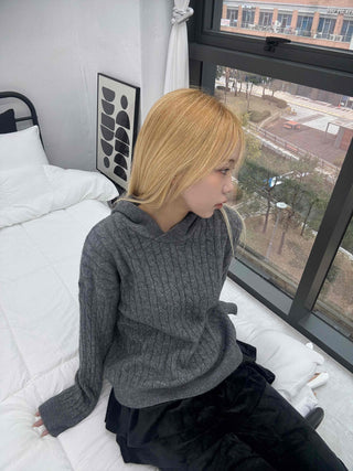 Vintage Cable Neck Twist Hooded Knit