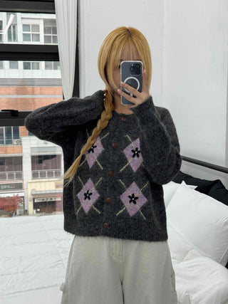 Argyle Pattern Balloon Sleeve Fuzzy Knit Cardigan