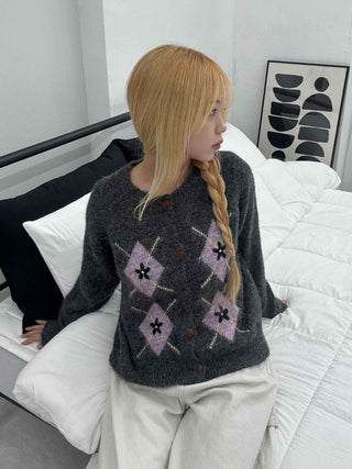 Argyle Pattern Balloon Sleeve Fuzzy Knit Cardigan