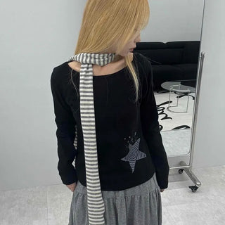 Wide-neck Long-sleeve T-shirt with Star Embroidery Point