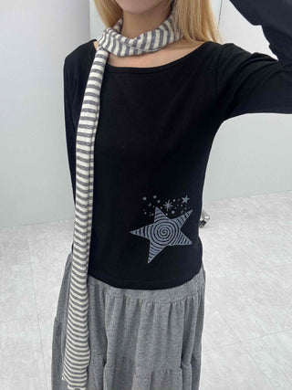 Wide-neck Long-sleeve T-shirt with Star Embroidery Point