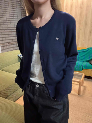 Classic One-Point Logo Round Knit Cardigan
