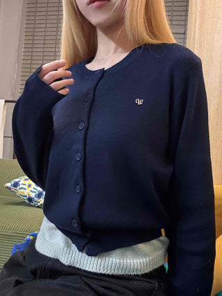 Classic One-Point Logo Round Knit Cardigan