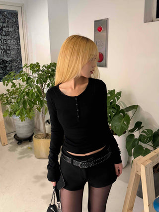 Back Open Cutout Slim Round Neck Long Sleeve T-shirt