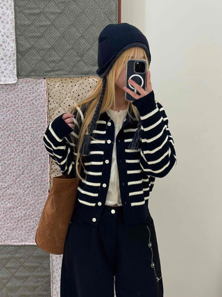 Striped Collared Neck Voluminous Sleeve Knit Cardigan