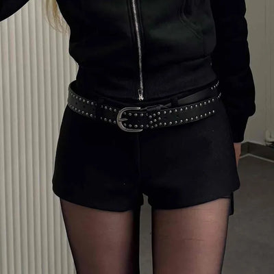 Simple Winter Minimal Shorts