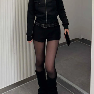 Simple Winter Minimal Shorts