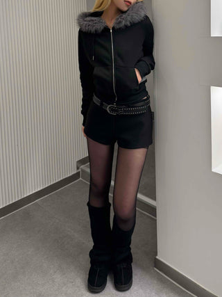 Simple Winter Minimal Shorts