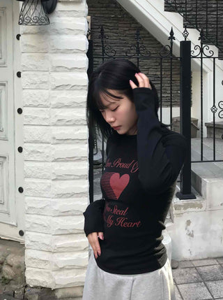 Heart Print Slim Fit Round Long Sleeve T-shirt