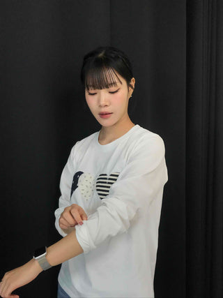 Triple Heart Patch Round Long Sleeve T-shirt