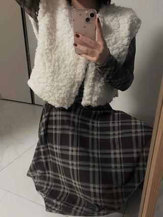 Soft Fleece V-Neck Slim Fit Knit Vest