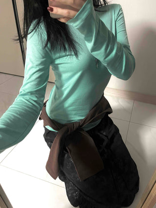 Soft Round Neck Slim Long Sleeve T-shirt