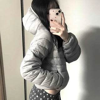 Minimal Slim Body Fit Zip-Up Short Lightweight Padded Jacket