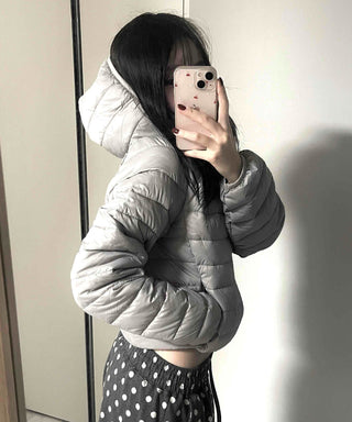 Minimal Slim Body Fit Zip-Up Short Lightweight Padded Jacket
