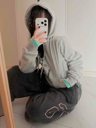 Vintage Lettering Print Loose Fit Crop Hoodie