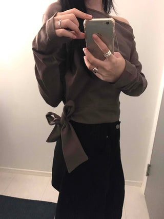 Soft Side Strap Off-Shoulder Long Sleeve Tee
