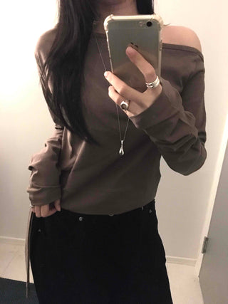 Soft Side Strap Off-Shoulder Long Sleeve Tee