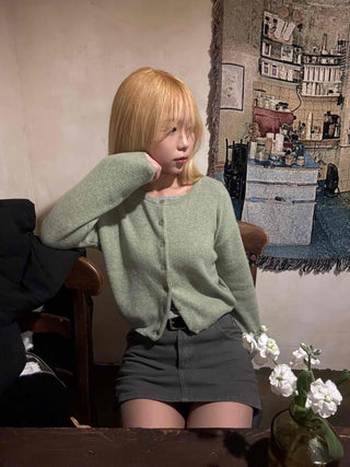 Soft Round Neck Loose Fit Basic Cardigan