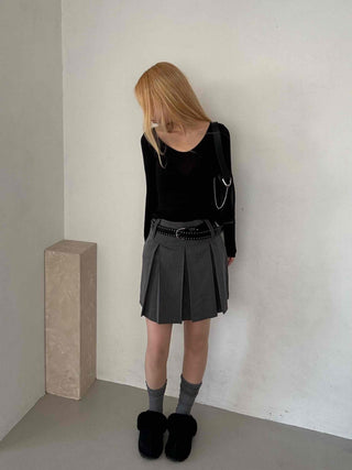 Shining Gold Color Block Deep V Rib Knit Long Sleeve Tee